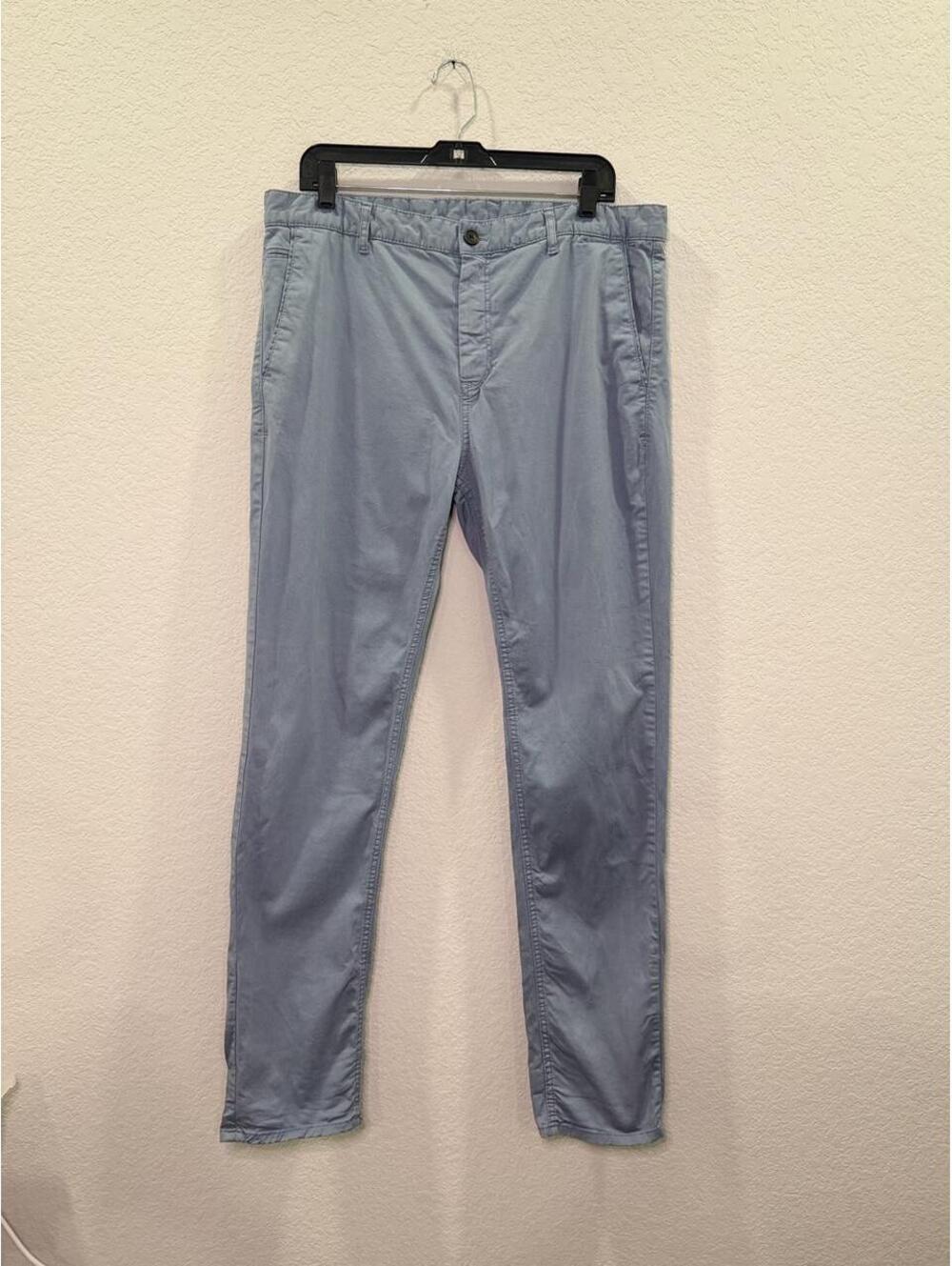 Zara Men's Light Blue Chino Pants Size 36